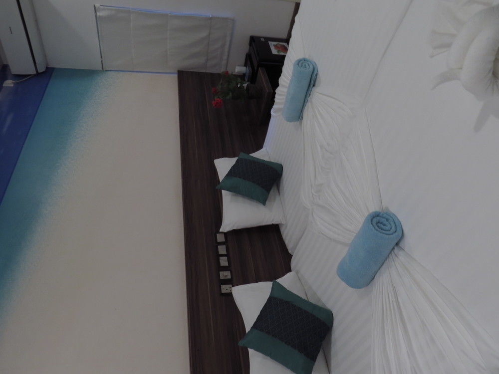 Canopus Retreat Thulusdhoo Exterior photo
